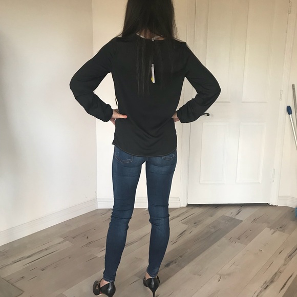 Black blouse with stripe side - Picture 4 of 4